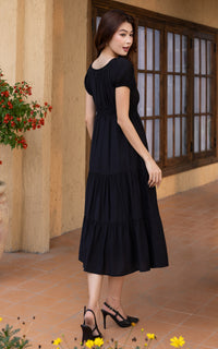 Aera Textured Dress in Black