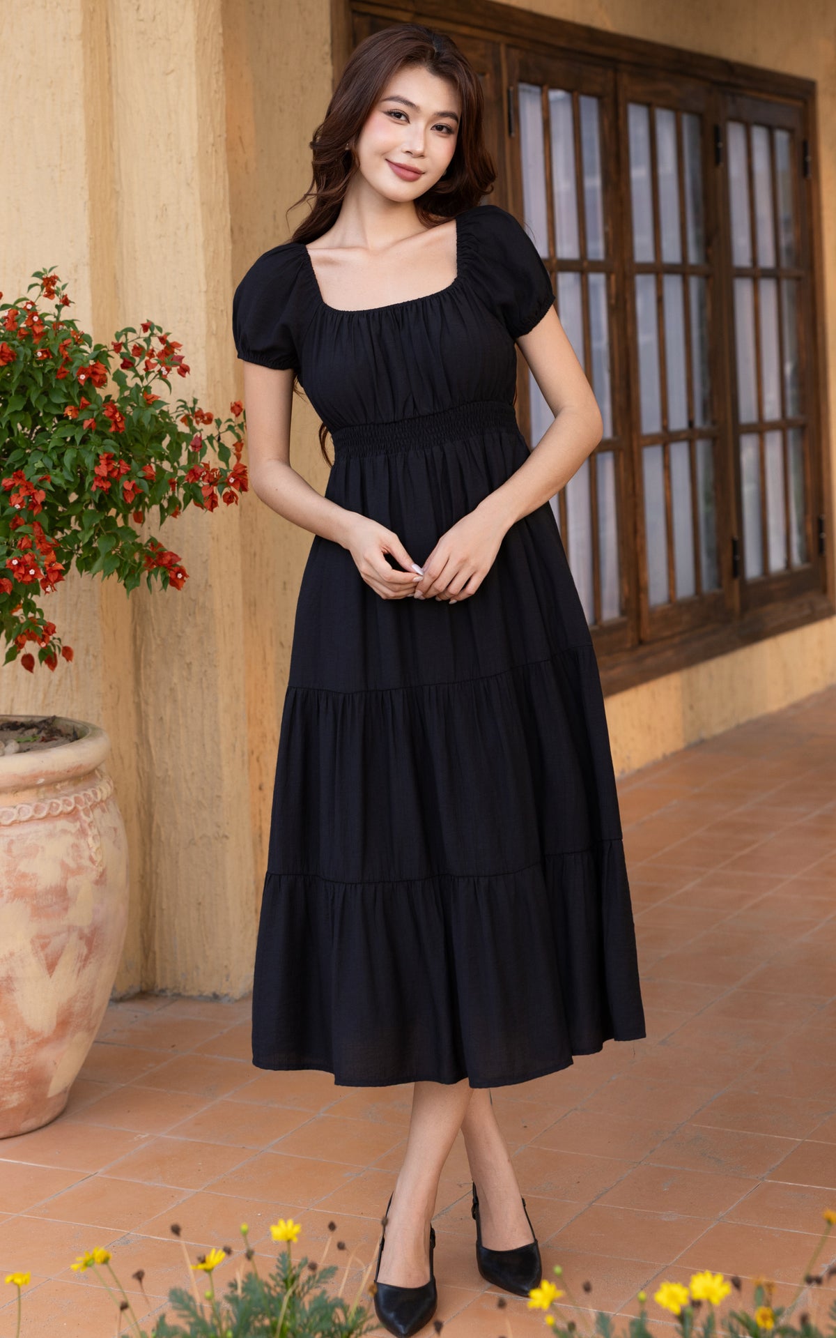 Aera Textured Dress in Black