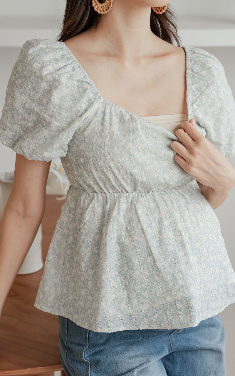 Alessan Floral Nursing Top in Blue