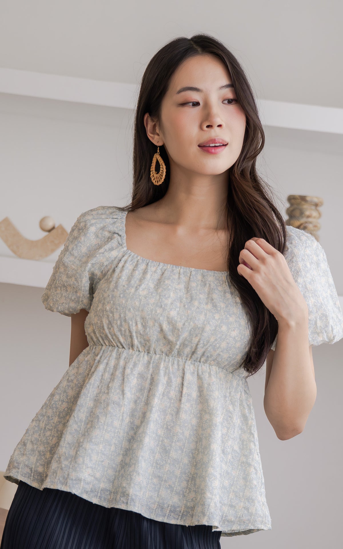 Alessan Floral Nursing Top in Blue