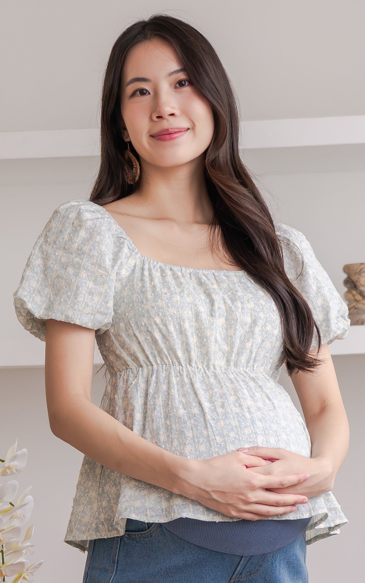 Alessan Floral Nursing Top in Blue