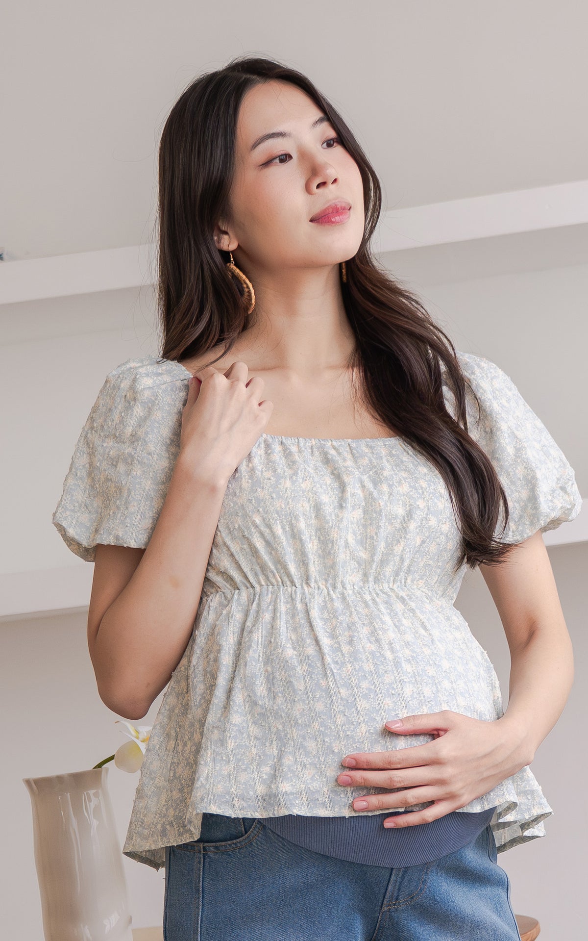Alessan Floral Nursing Top in Blue