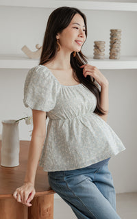Alessan Floral Nursing Top in Blue