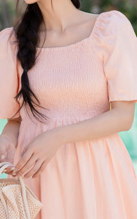 Astrid Bubble Sleeves Midi Dress in Pink