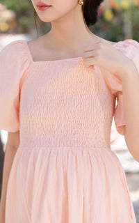 Astrid Bubble Sleeves Midi Dress in Pink