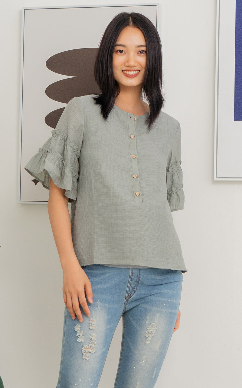 Bertha Flowy Nursing Top