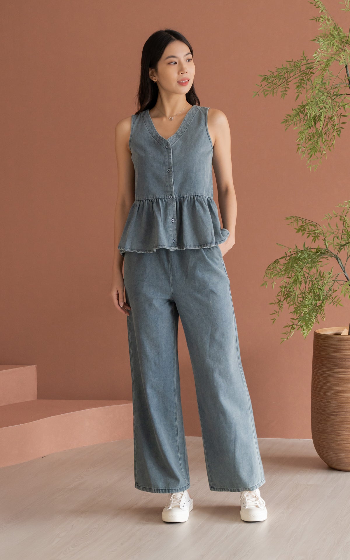 [BACKORDER] Camille Denim Peplum Buttons Top