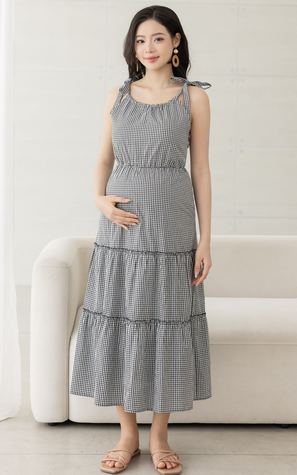 Checkered Padded Nursing Dress in Black