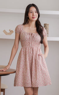 Dorothy Floral Nursing Dress in Red