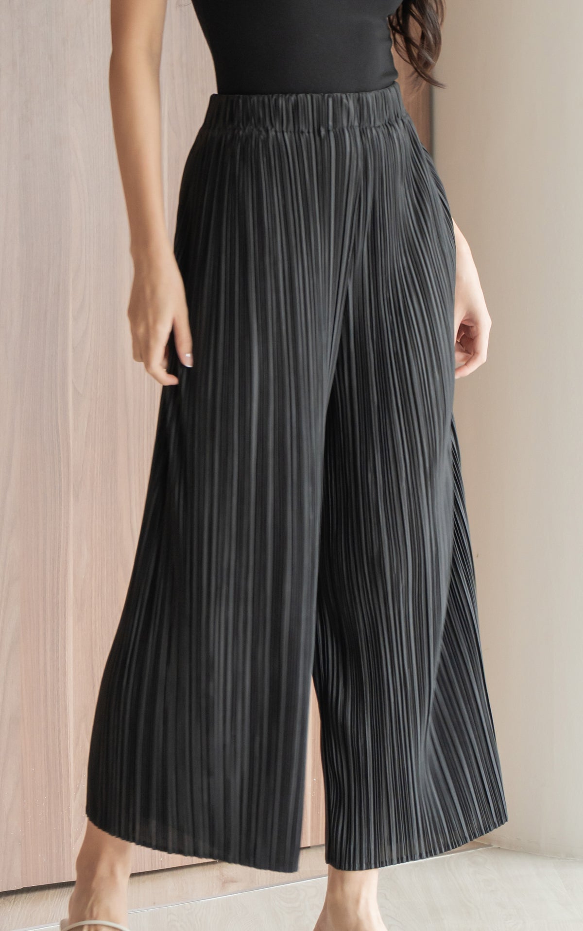 [BACKORDER] Elaina Pleated Maternity Pants