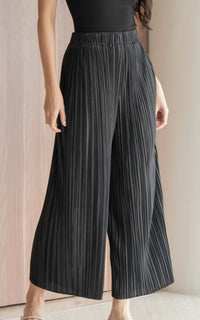 [BACKORDER] Elaina Pleated Maternity Pants