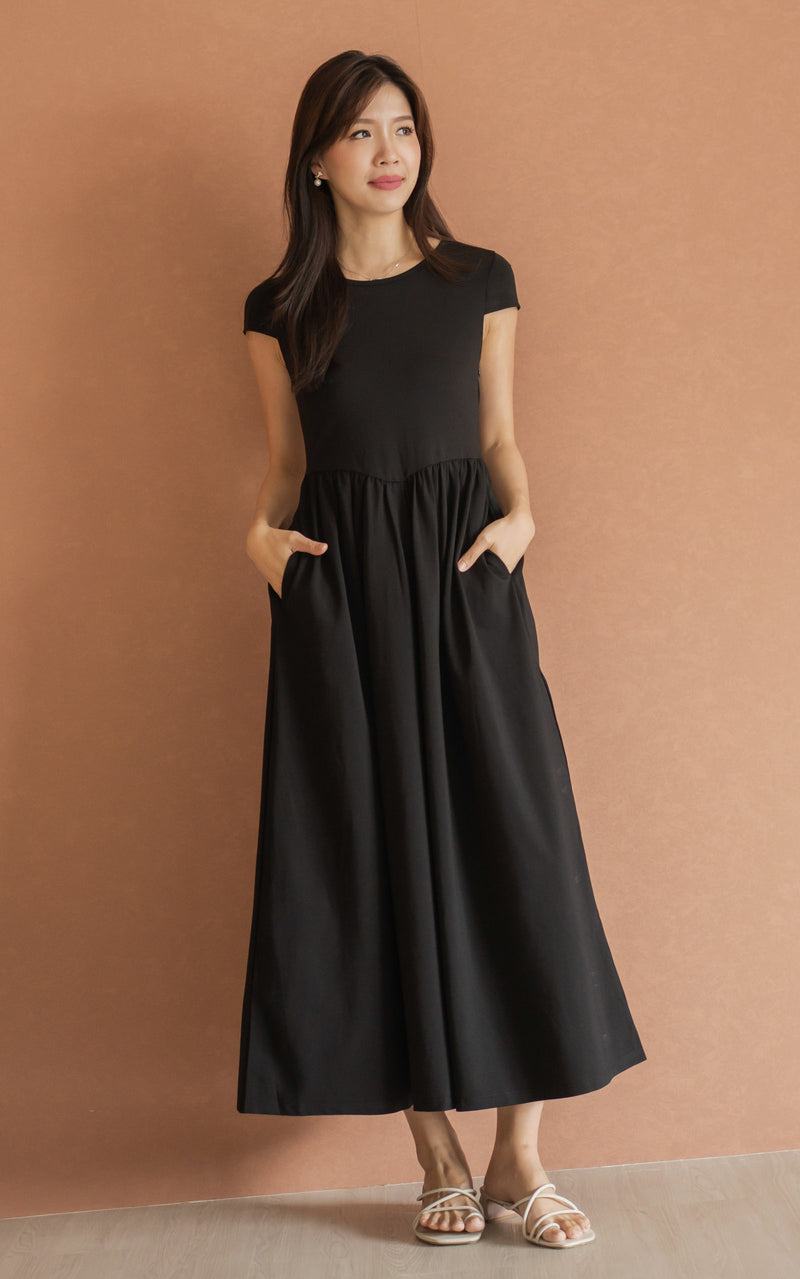 Elianna Nursing Dress in Black