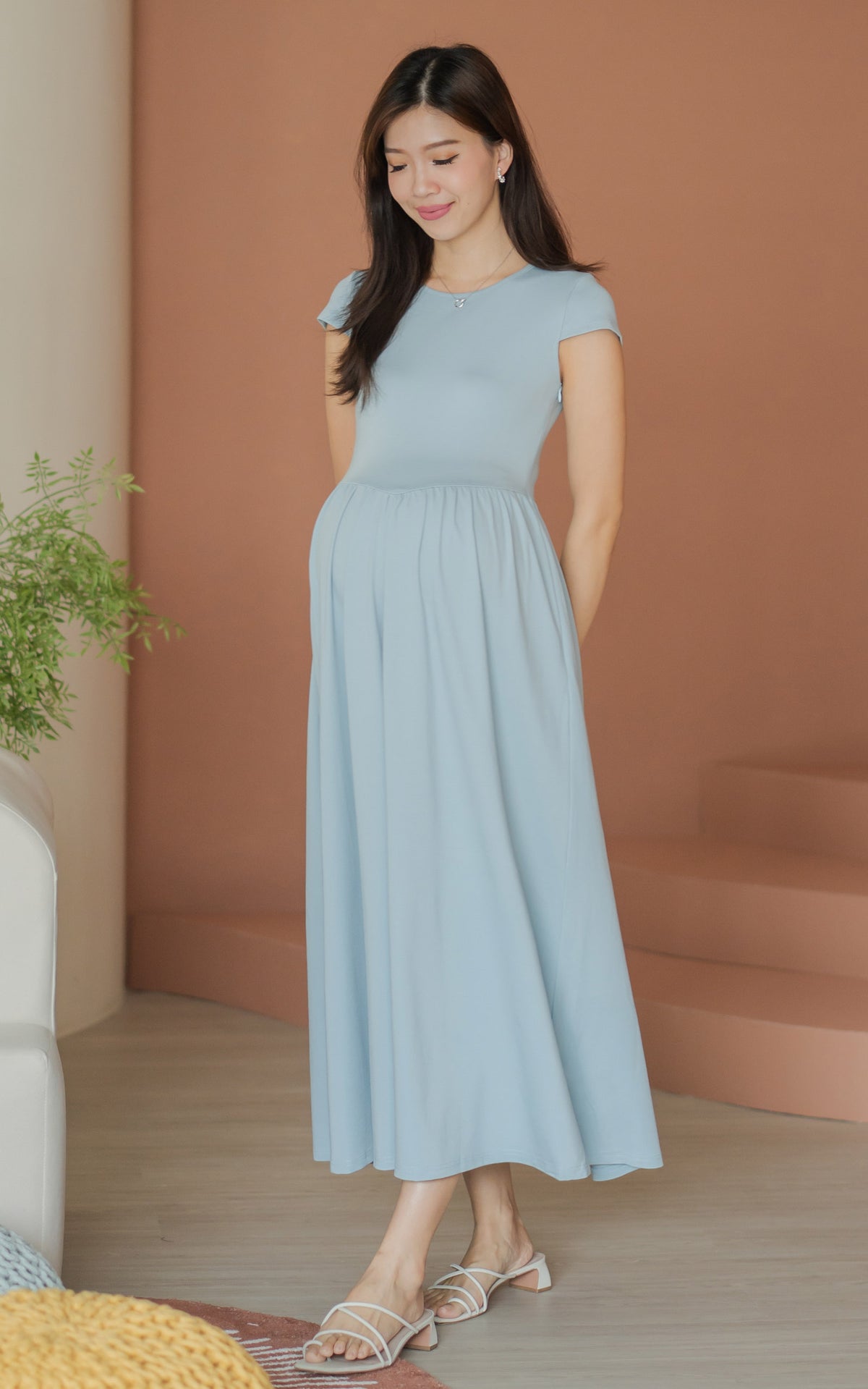 Elianna Nursing Dress in Sky Blue