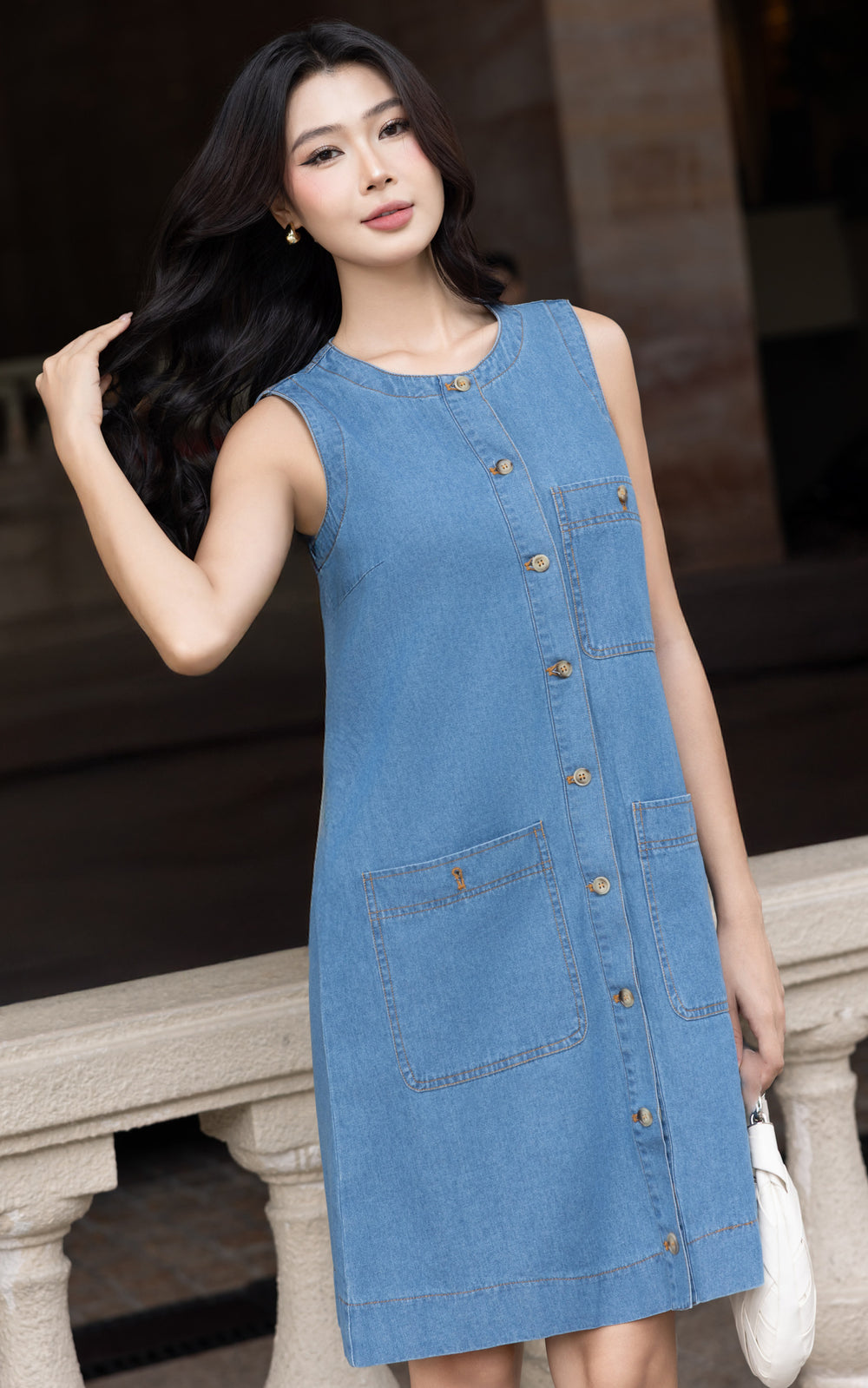 white christmas dresses Ingrid & Isabel Women's Maternity Contrast Thread Chambray Dress - Blue - Size M main image 0