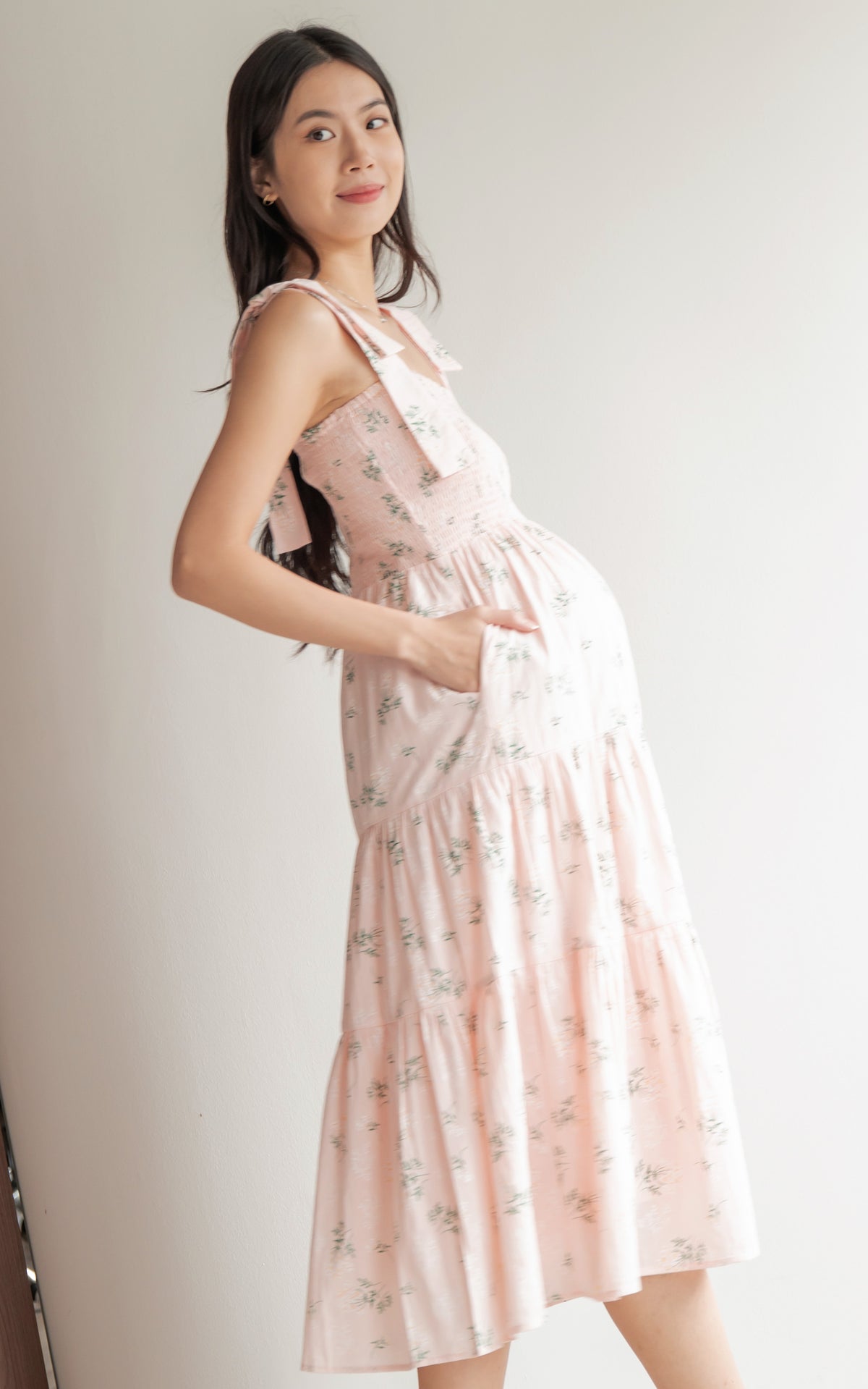 Hailey Floral Ribbon Dress in Pink