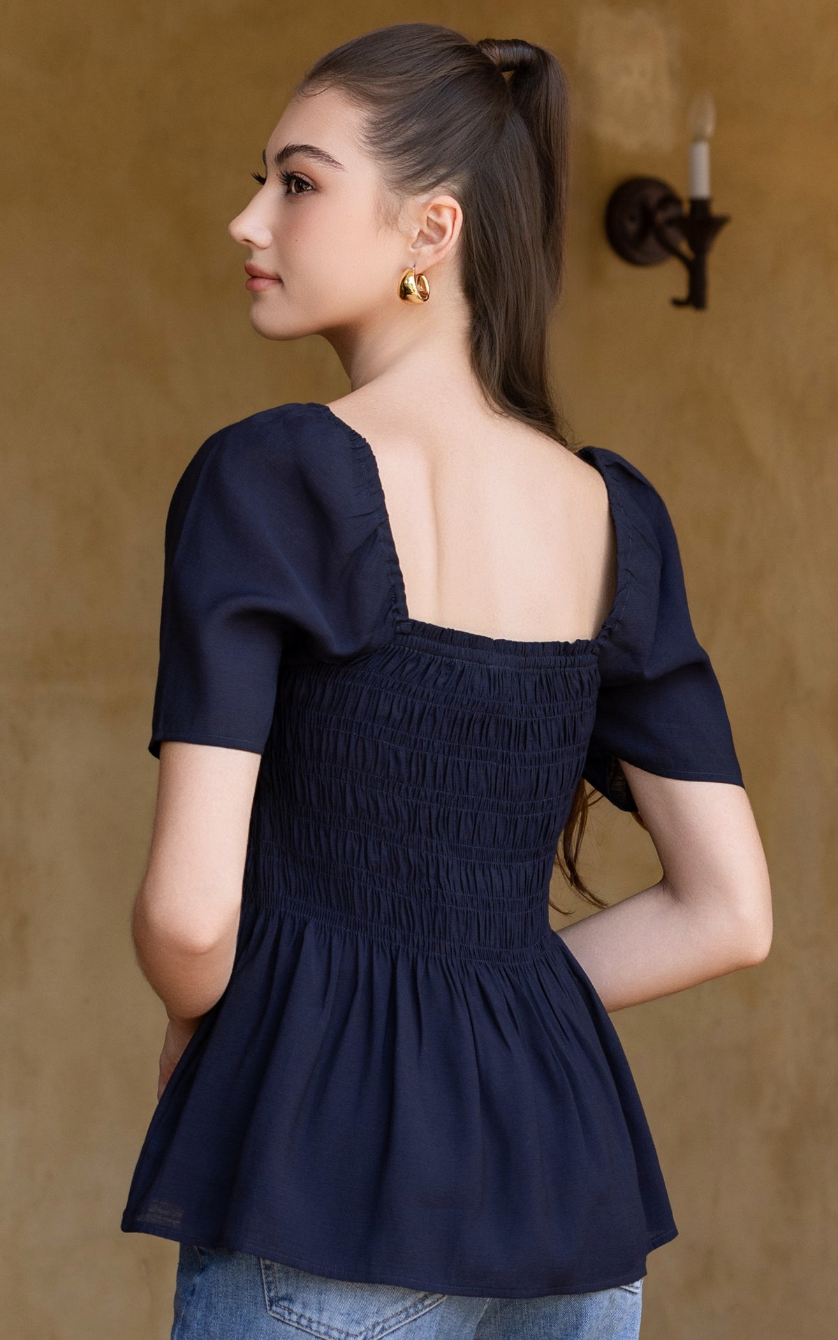 Hattie Smocked Sweetheart Nursing Top in Midnight Blue