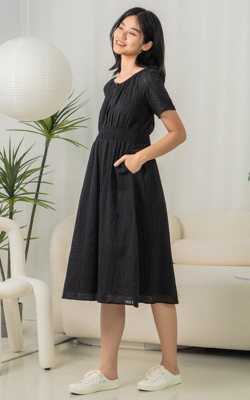 Valentina Nursing Dress in Black