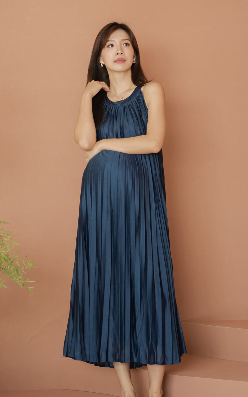 Kamila Pleated Padded Nursing Dress in Navy