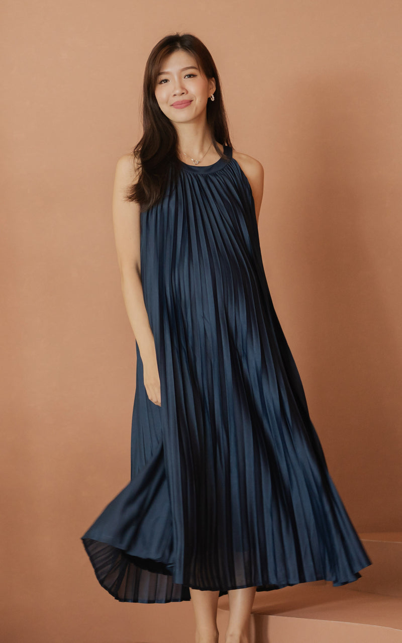 Kamila Pleated Padded Nursing Dress in Navy