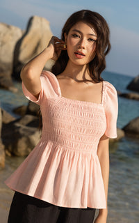 Hattie Smocked Sweetheart Nursing Top in Pink