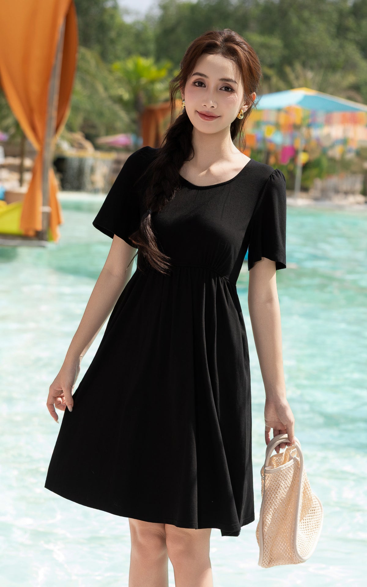 Leighton Curve Waistline Cotton Dress