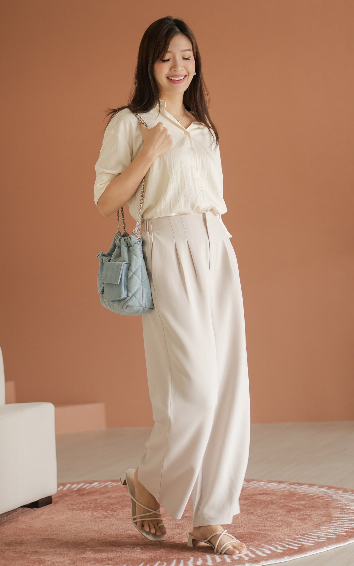 Mabel Flare Cut Pants in Cream