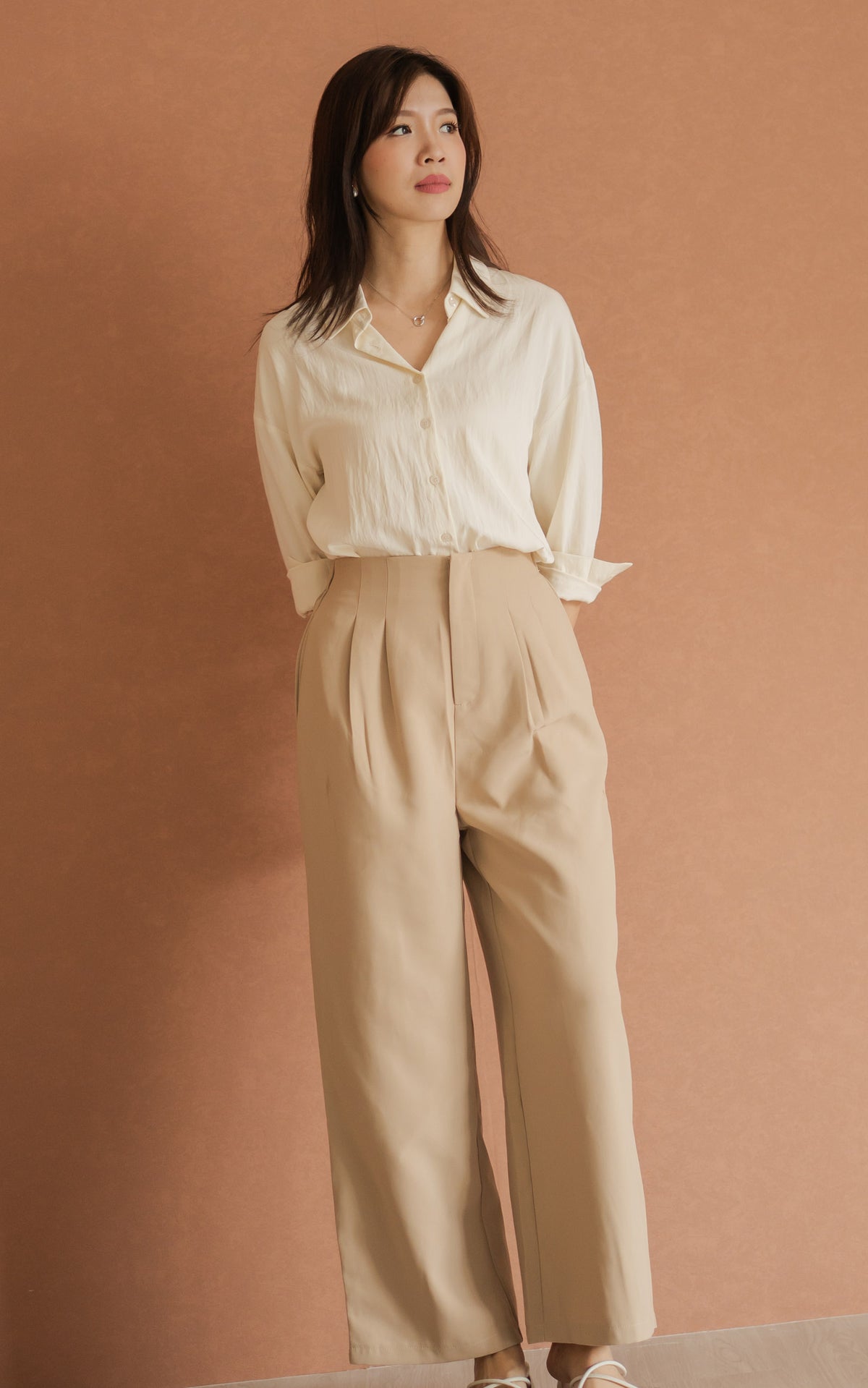 Mabel Flare Cut Pants in Taupe