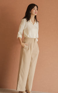 Mabel Flare Cut Pants in Taupe