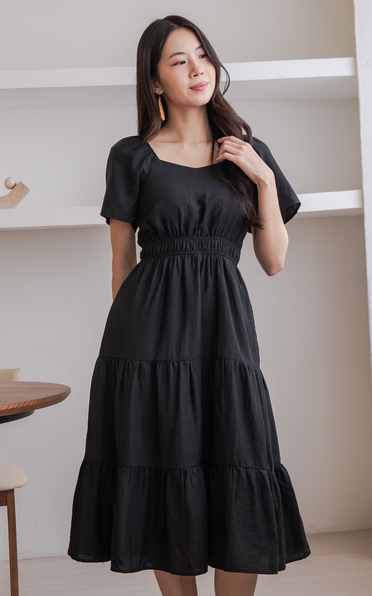 Madilyn Linen Nursing Dress in Black