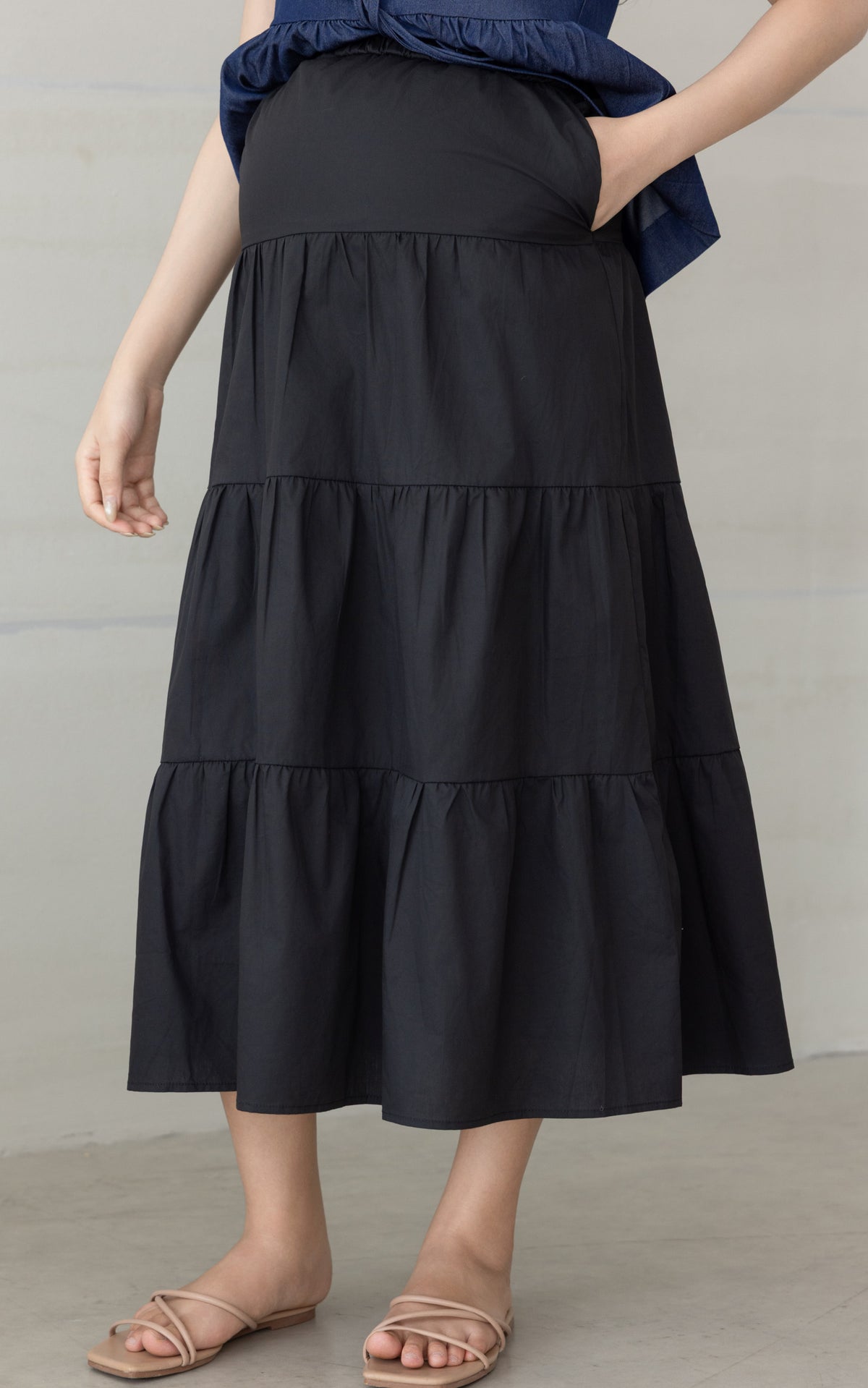 Emmy Cotton Maternity Skirt in Black