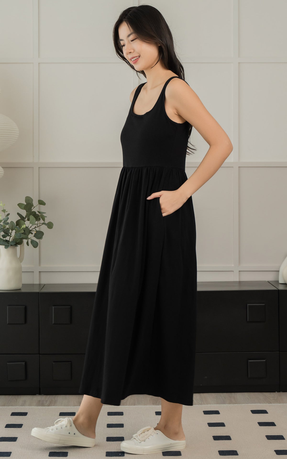 Rosalie Nursing Dress in Black