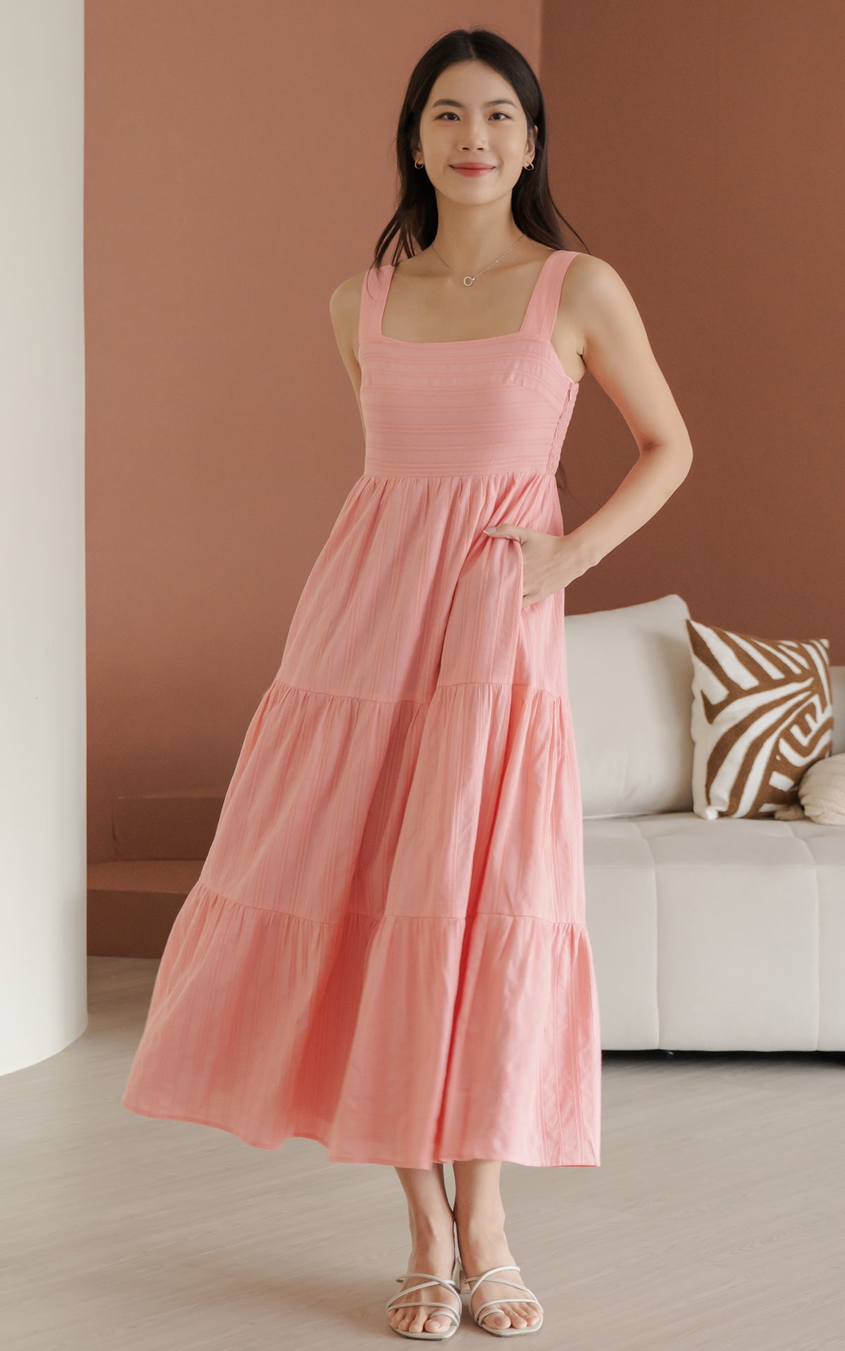 Sydney Textured Sleeveless Dress in Pink