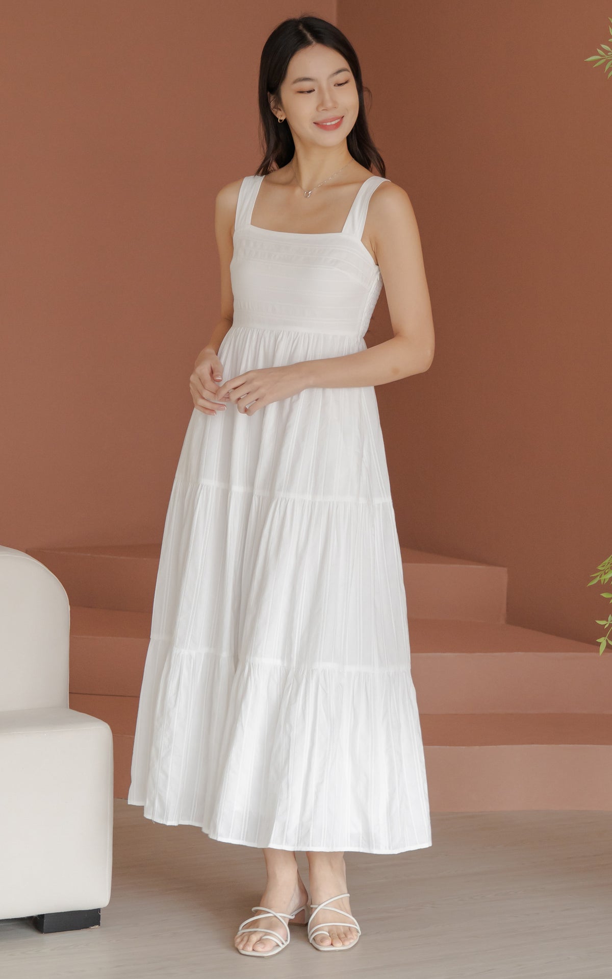 Sydney Textured Sleeveless Dress in White