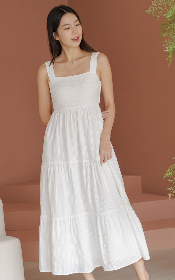 Sydney Textured Sleeveless Dress in White