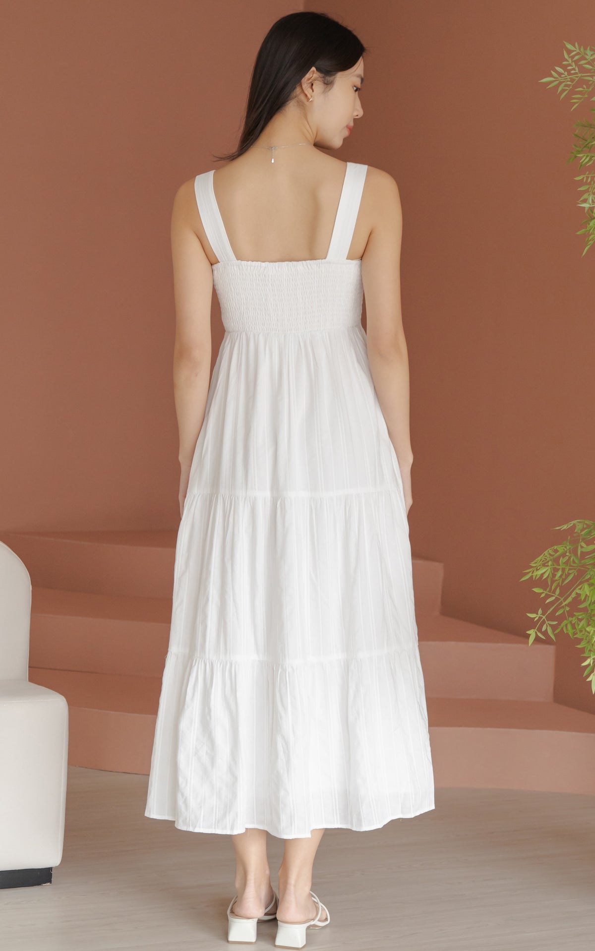 Sydney Textured Sleeveless Dress in White