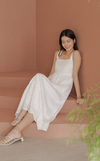 Sydney Textured Sleeveless Dress in White