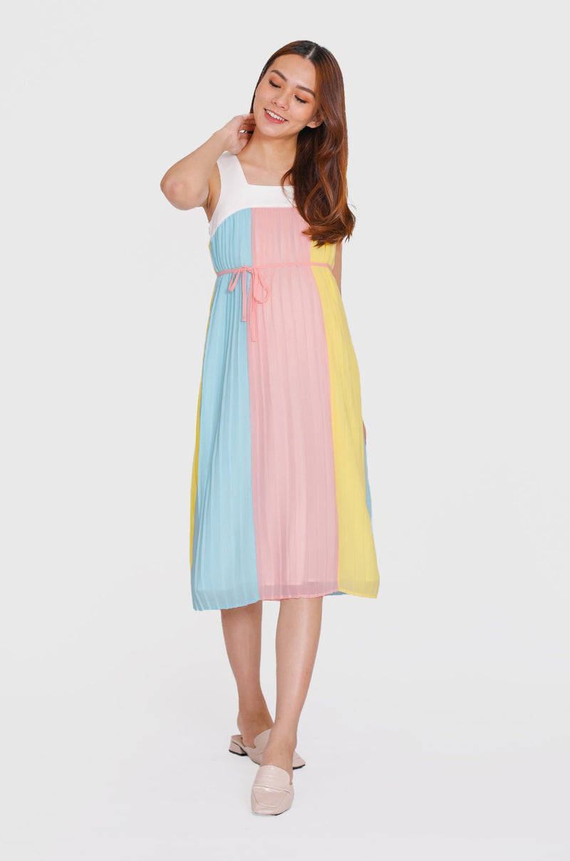 Carrie Contrasted Pleated Nursing Dress Nursing Wear Jump Eat Cry 