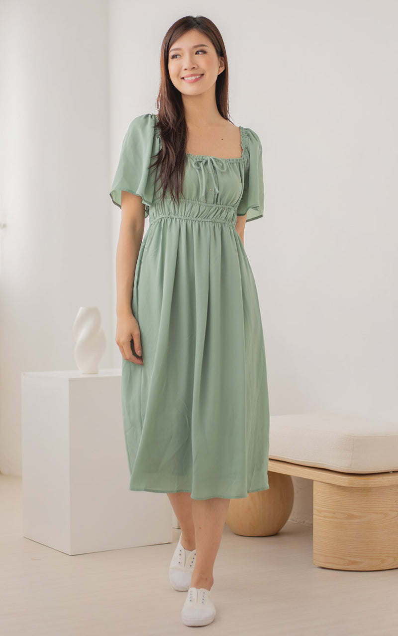 Loretta Smocked Midi Nursing Dress